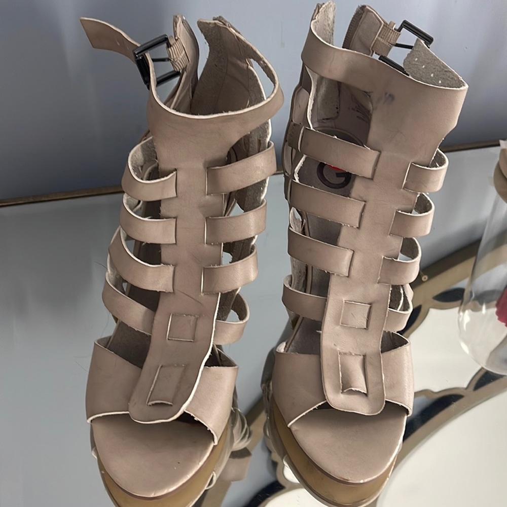 Grey  caged shoes